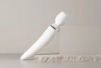 Wand-er Woman (white/chrome)