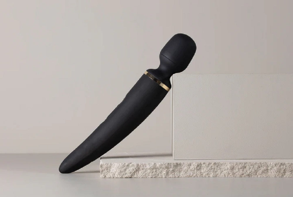 Wand-er Woman (black/gold) Imagine secundară a produsului