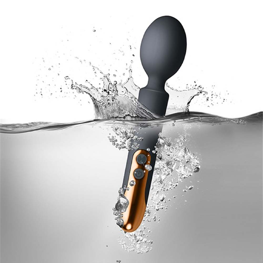 Oriel Rechargeable Wand - Black and Copper